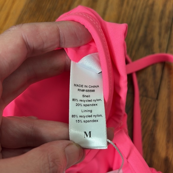 Andie Bikini Set Valencia Top 90s High Waisted Bottom Neon Pink size Medium NWT - Picture 10 of 10